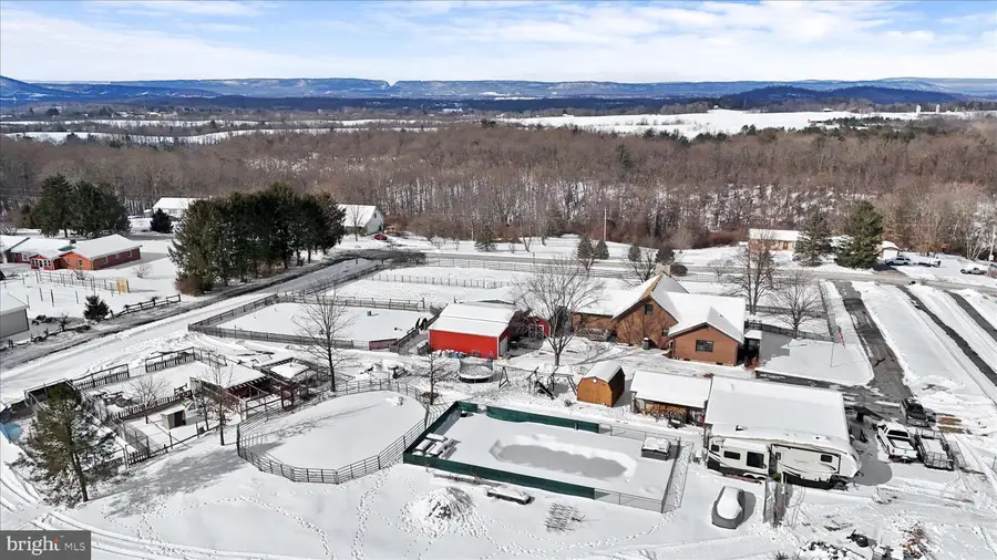 14507 Heavenly Acres Rdg, Hancock, MD 21750 - Image #3