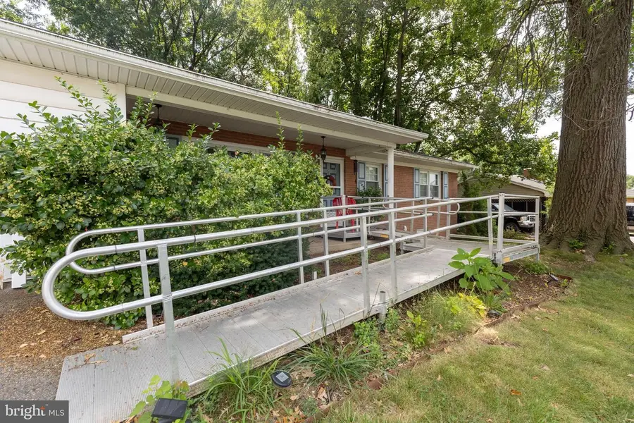 122 Orchard Dr, Boonsboro, MD 21713 - Image #2