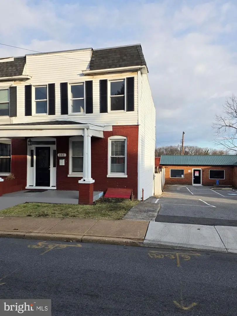332 Burhans Blvd E, Hagerstown, MD 21740 - Image #2