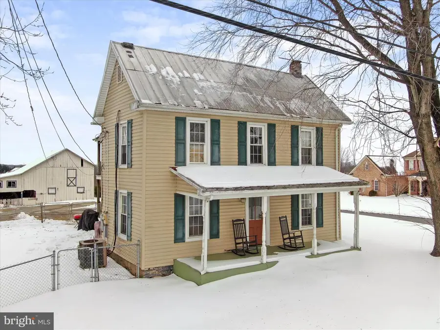 13643 Creek View Dr, Hagerstown, MD 21740 - Image #2