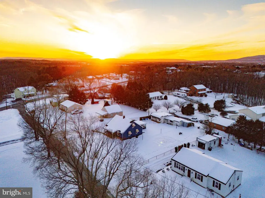 11314 Sword Rd, Williamsport, MD 21795 - Image #2