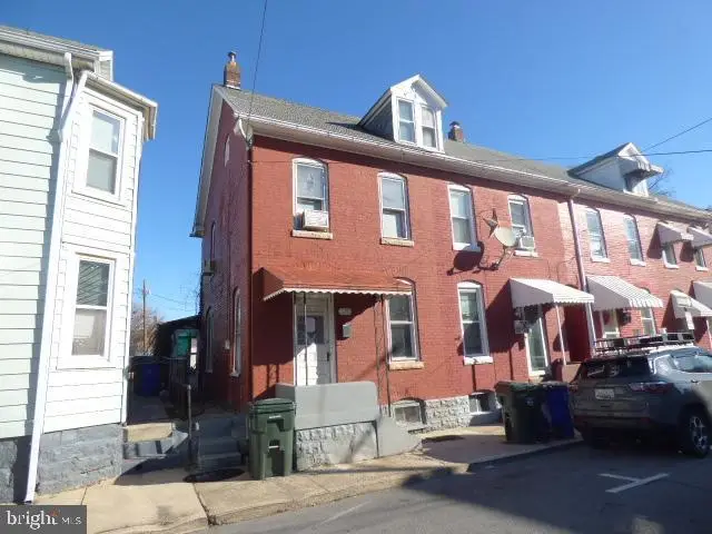 520 W Church St, Hagerstown, MD 21740 - #1