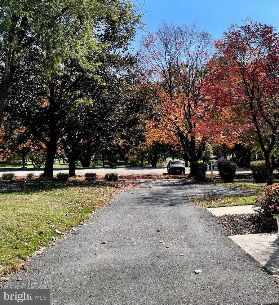 13230 Club Rd, Hagerstown, MD 21742 - #3