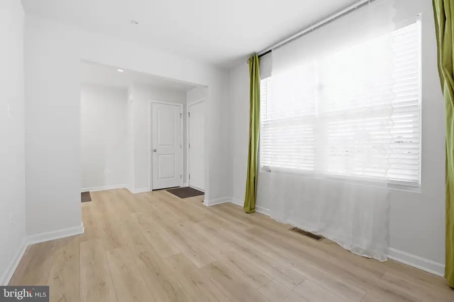 103 Charlotte St, Hagerstown, MD 21740 - #3