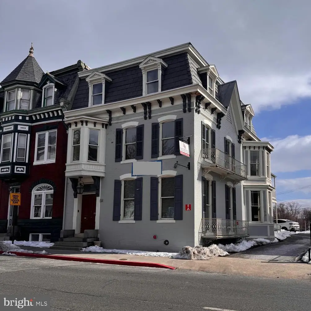 140 S Potomac St, Hagerstown, MD 21740 - #1