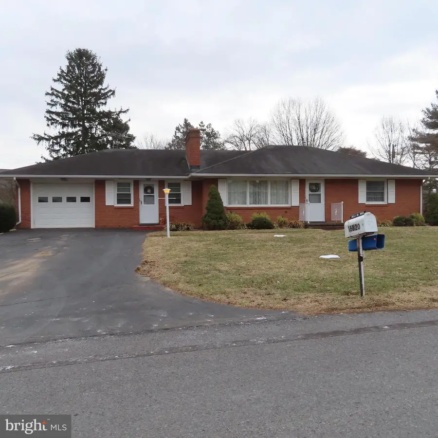 16820 Petmar Cir, Hagerstown, MD 21742 - #2