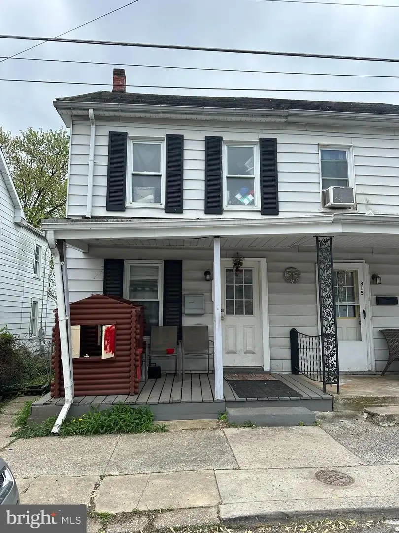 813 Dale St, Hagerstown, MD 21740 - #1