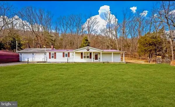 14622 Hollow Rd, HANCOCK, MD 21750