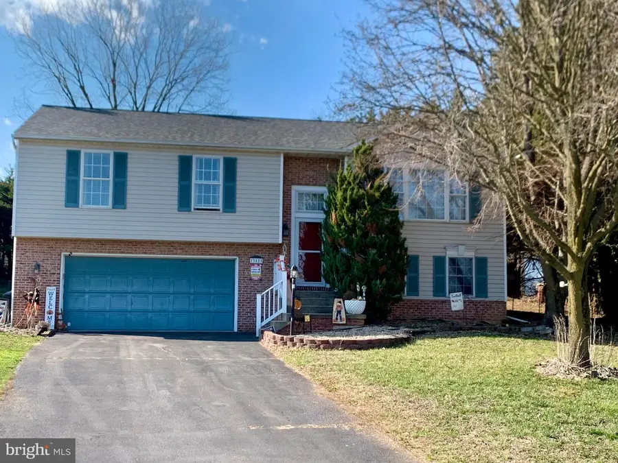 13111 Hyacinth Ct, Hagerstown, MD 21742 - #2