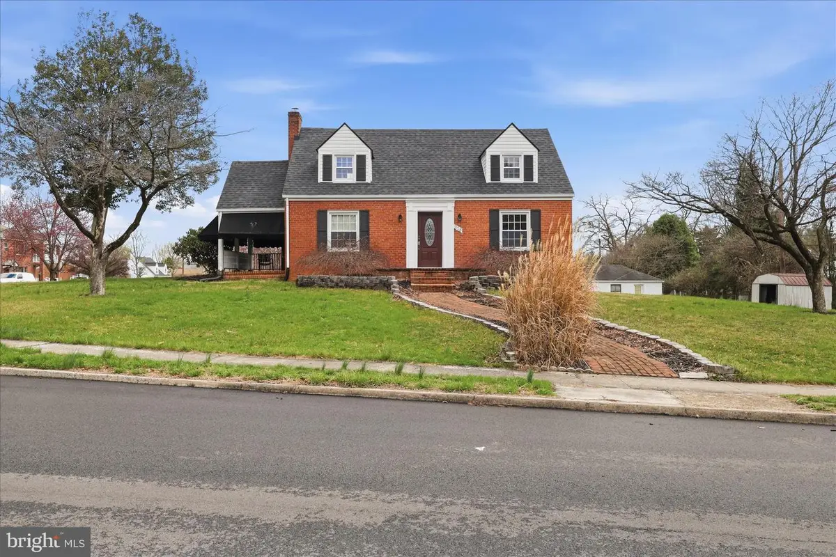 318 Mealey Pkwy, Hagerstown, MD 21742 - #1