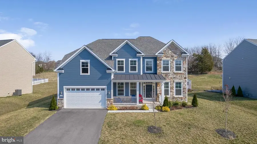 9309 Alloway Dr, Hagerstown, MD 21740 - #2