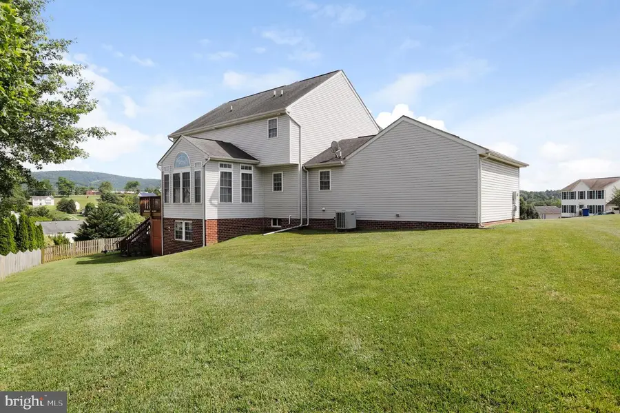 103 Drew Cir, Smithsburg, MD 21783 - #3