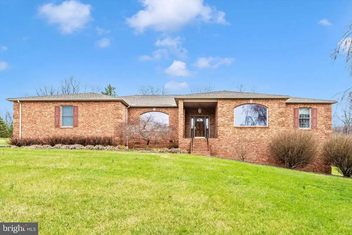 20405 Gap Ct, Rohrersville, MD 21779 - #1