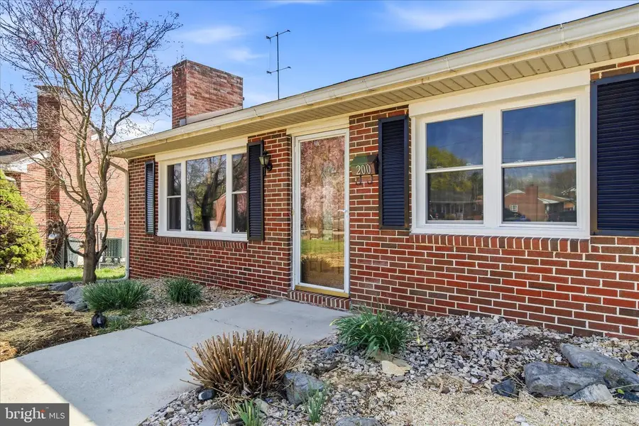 200 Rock Willow Ave, Hagerstown, MD 21740 - #3