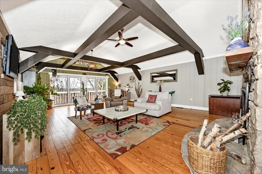 4200 Fernrock Ln, Keedysville, MD 21756 - #3