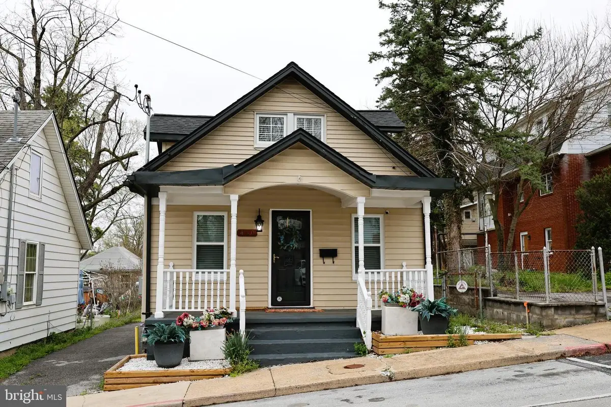 440 Liberty St, Hagerstown, MD 21740 - #1