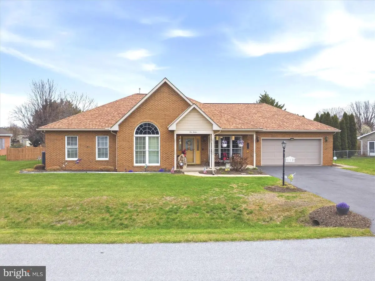 112 Plantation Dr, Hagerstown, MD 21740 - #1