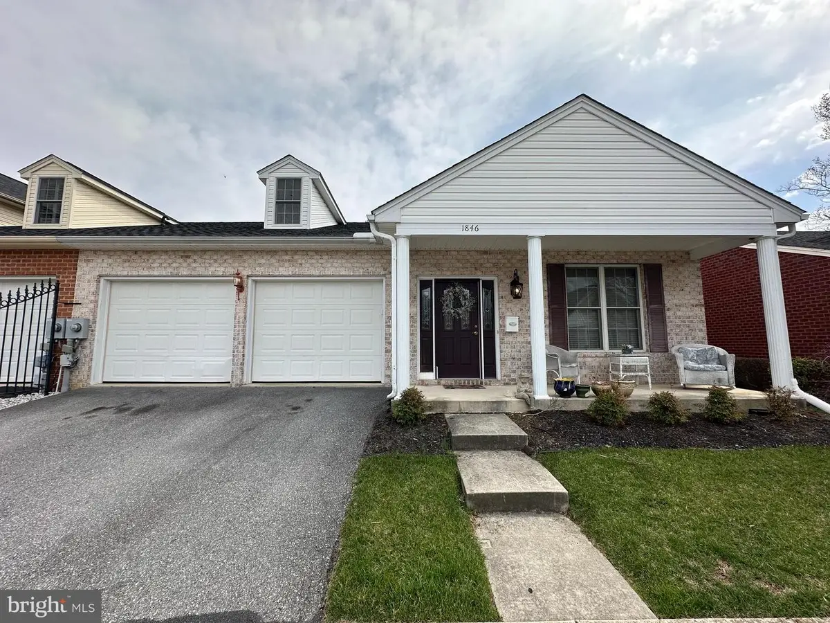 1846 Meridian Dr, Hagerstown, MD 21742 - #1