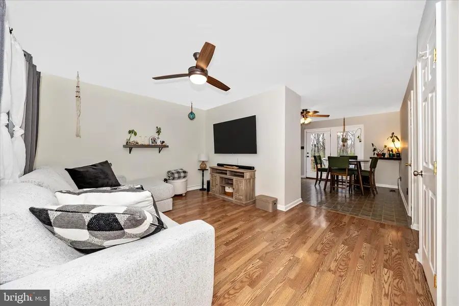 17006 Newcastle Ct, Williamsport, MD 21795 - #2