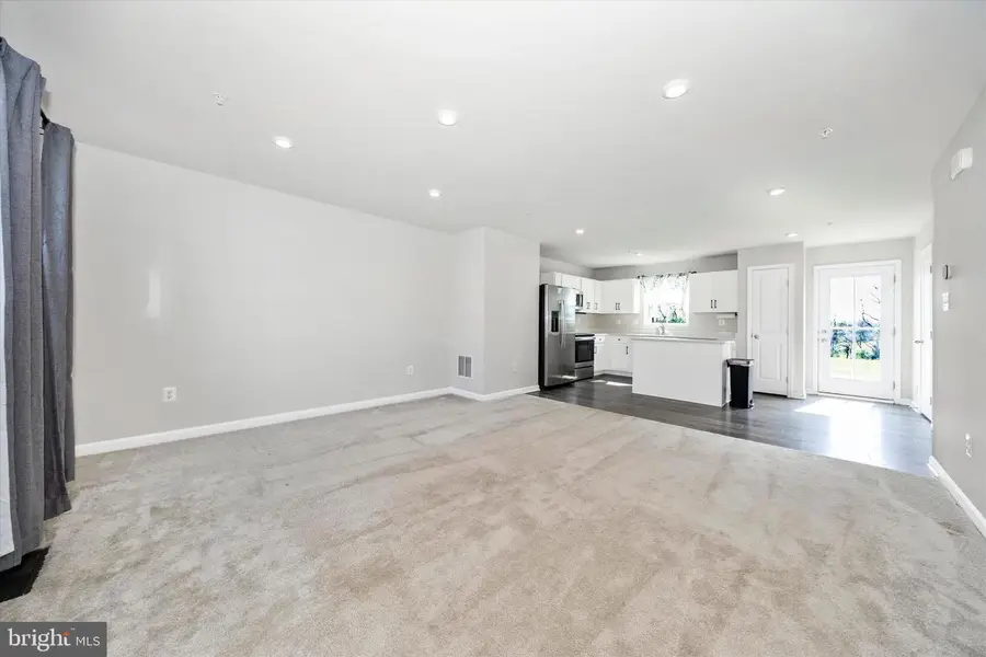 99 Charlotte St, Hagerstown, MD 21740 - #3