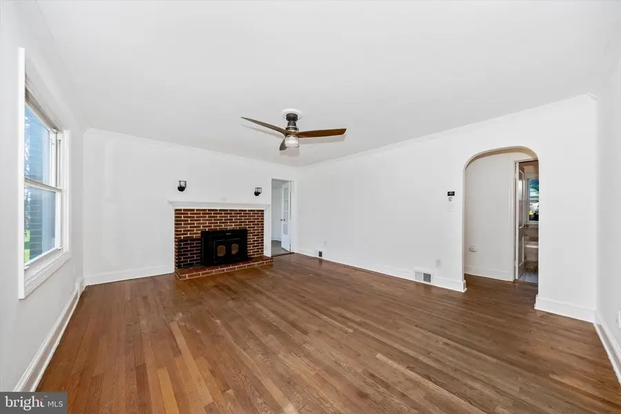 1001 Jefferson Blvd, Hagerstown, MD 21742 - #3