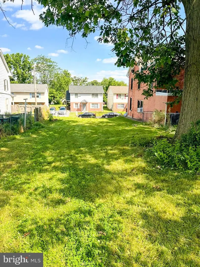 747 Spruce St, Hagerstown, MD 21740 - #3