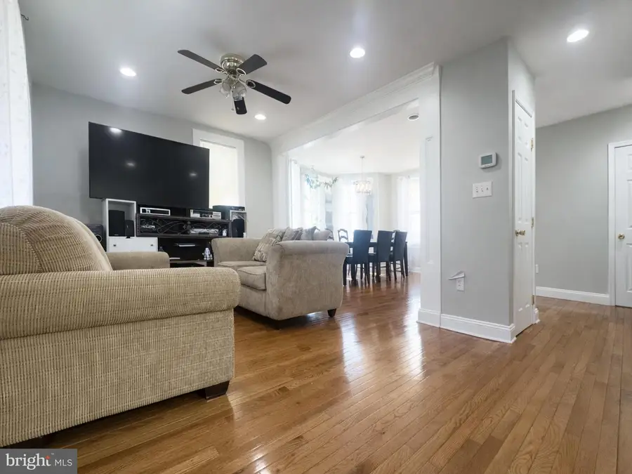 1 W Wilson Blvd, Hagerstown, MD 21740 - #2