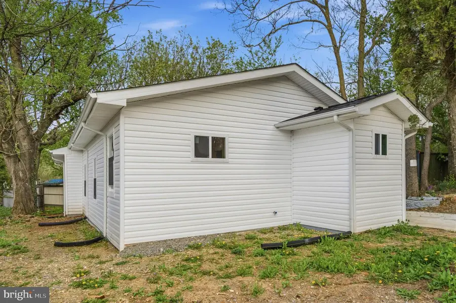 11901 Sun Valley Dr, Hagerstown, MD 21742 - #2