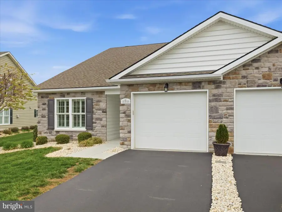 18208 Wisteria Way, Hagerstown, MD 21740 - #3