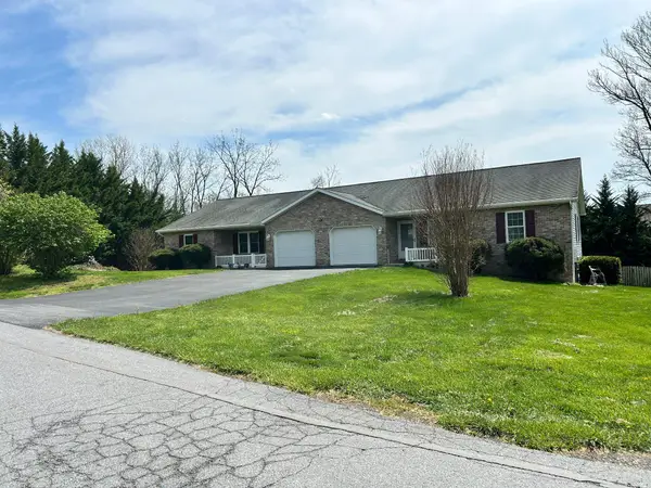 11607 And 11609 Meadowlark Ave, HAGERSTOWN, MD 21742
