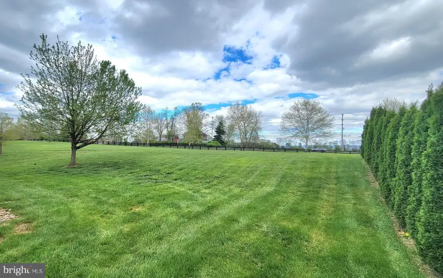 9607 Morning Walk Dr, Hagerstown, MD 21740 - #3