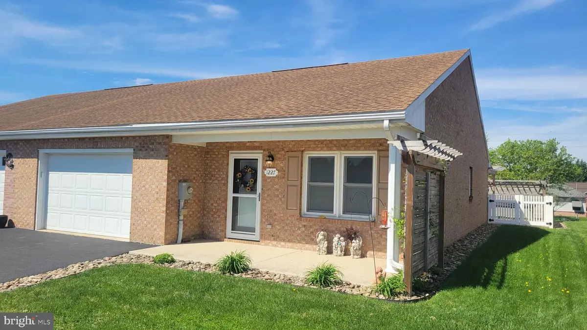 1227 Grand Legacy Dr, Hagerstown, MD 21740 - #1
