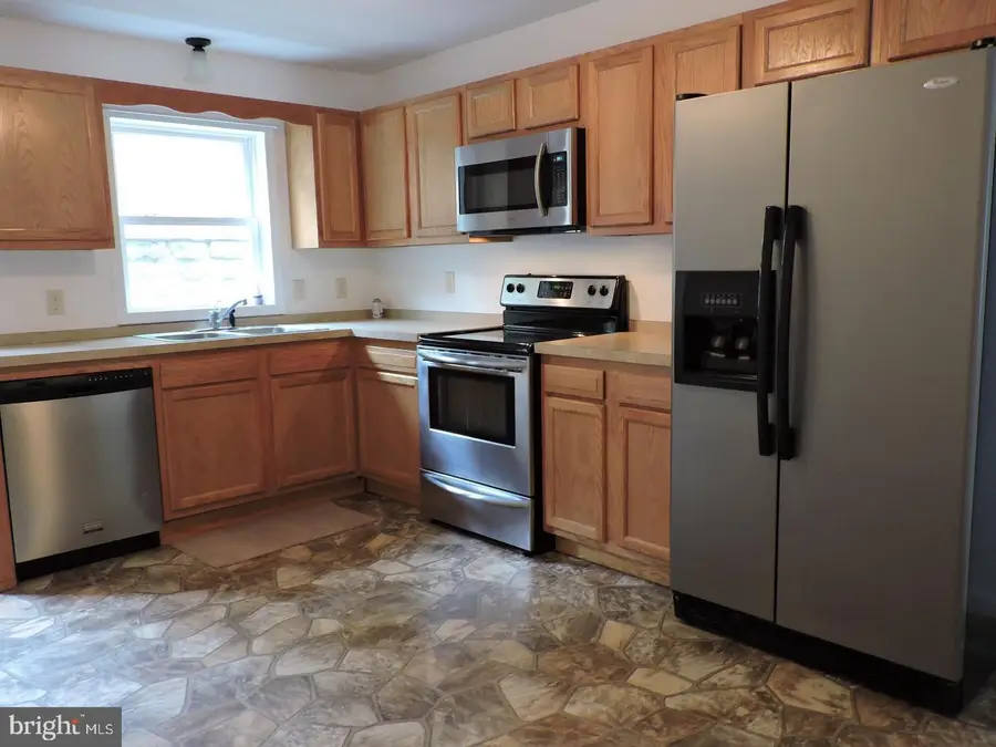 231 Summit Ave, Hagerstown, MD 21740 - #2