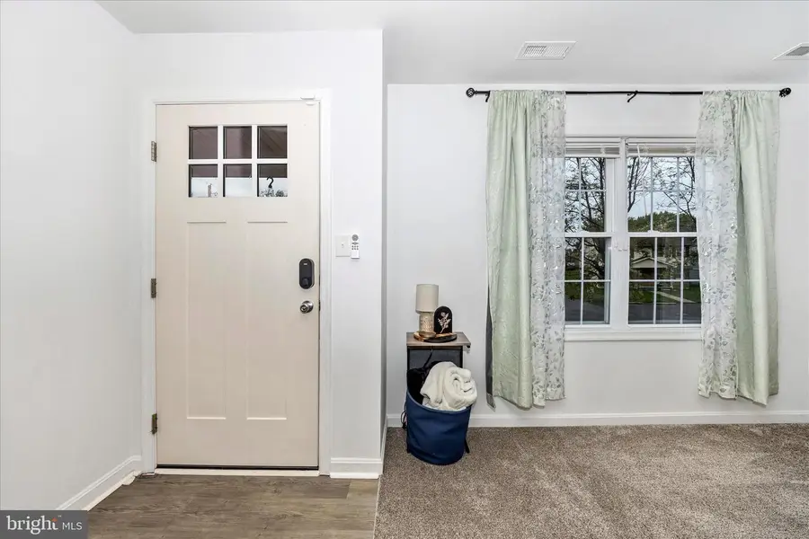 916-b Harwood Rd, Hagerstown, MD 21740 - #2
