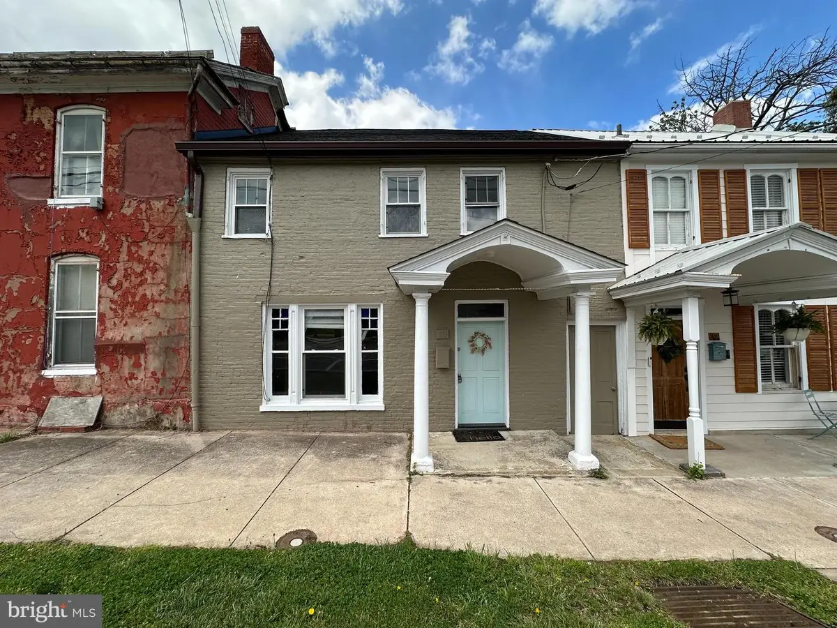 40 N Main St, Boonsboro, MD 21713 - #1