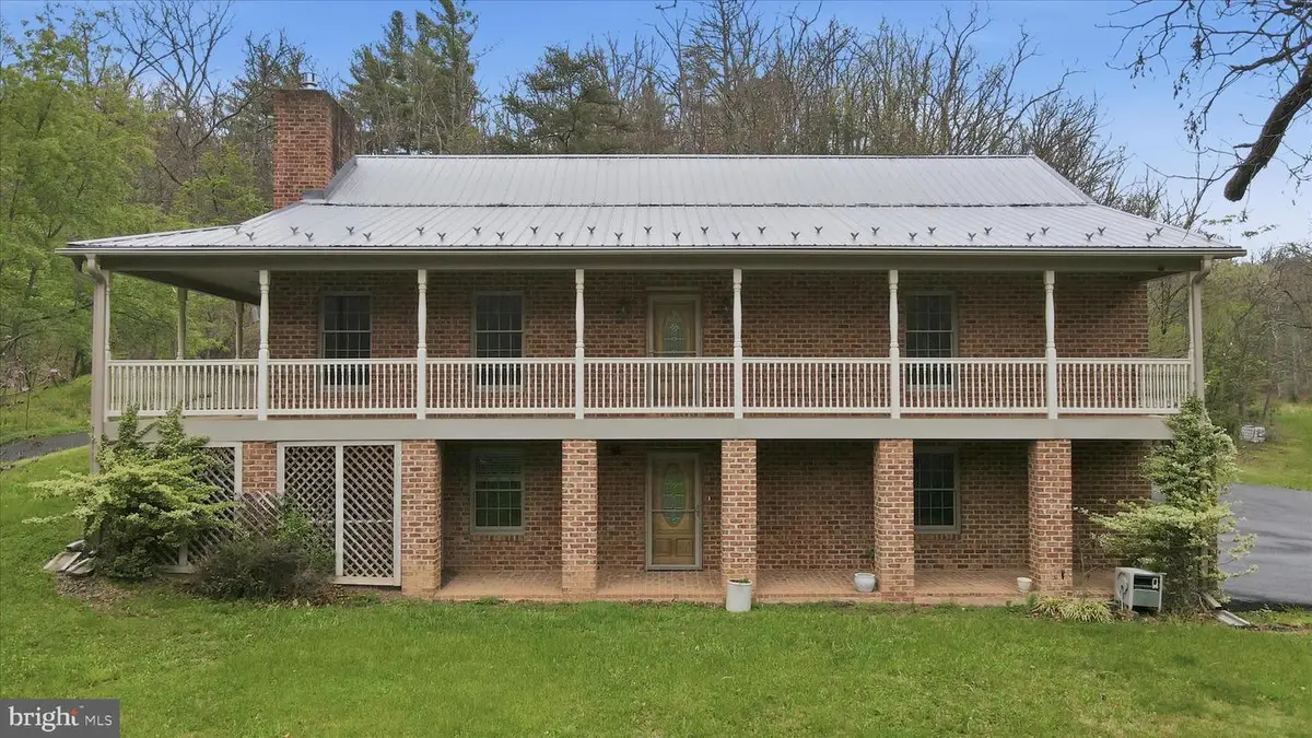 13834 Hollow Rd, Hancock, MD 21750 - #1