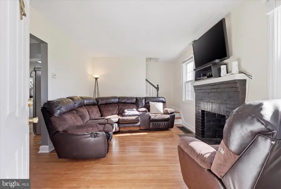 1112 Fairview Rd, Hagerstown, MD 21742 - #2