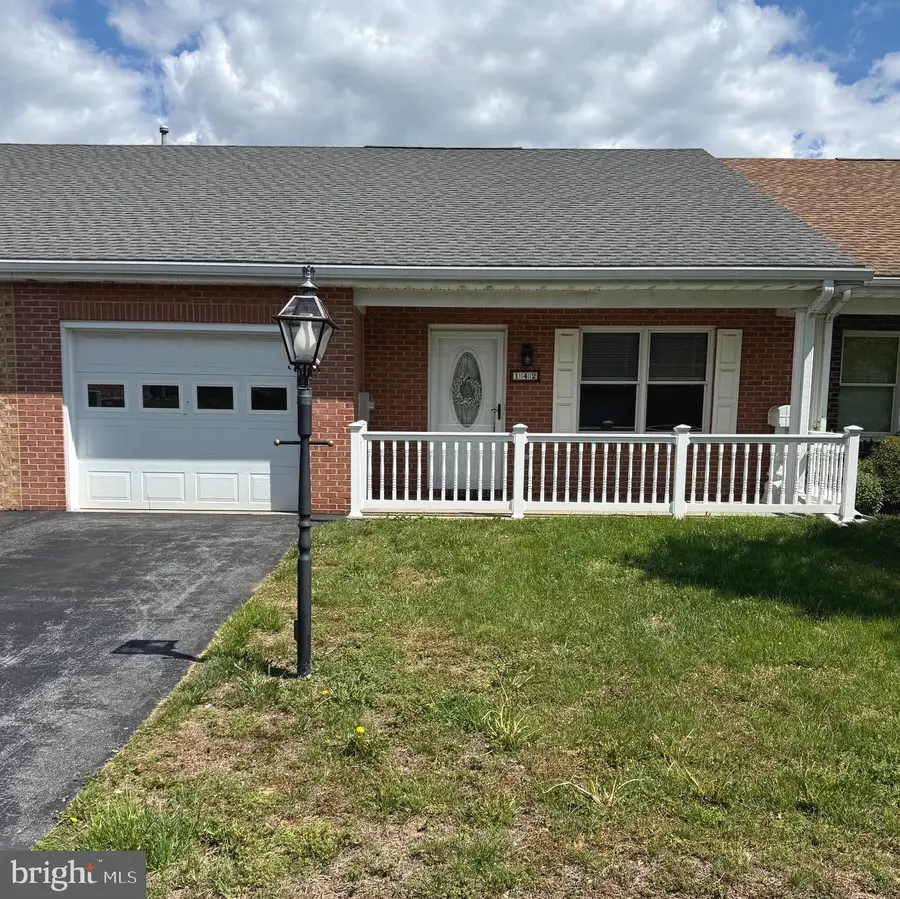 142 Sunflower Dr, Hagerstown, MD 21740 - #2