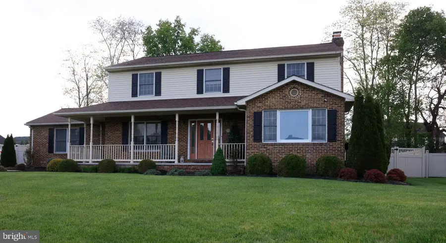 19138 Olde Waterford Rd, Hagerstown, MD 21742 - #3