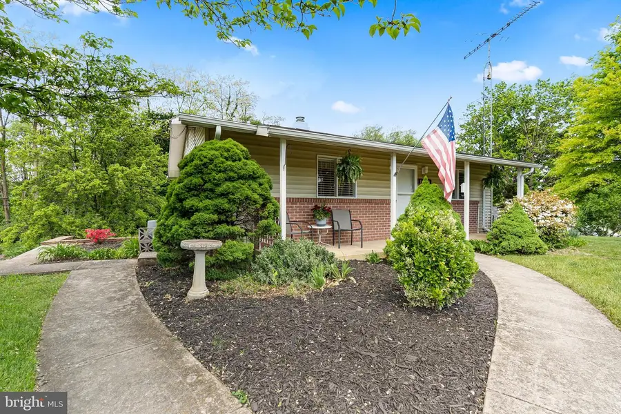 1123 Outer Dr, Hagerstown, MD 21742 - #3