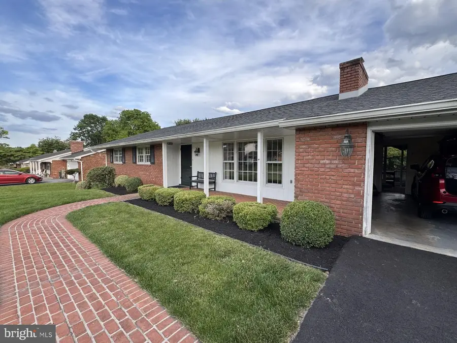 16617 Mosby Dr, Williamsport, MD 21795 - #2