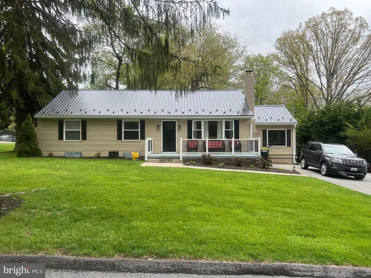 14511 Pennersville Rd, Cascade, MD 21719 - #1