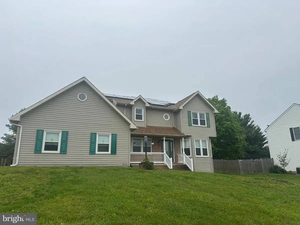 605 Fair Meadows Blvd, Hagerstown, MD 21740 - #1