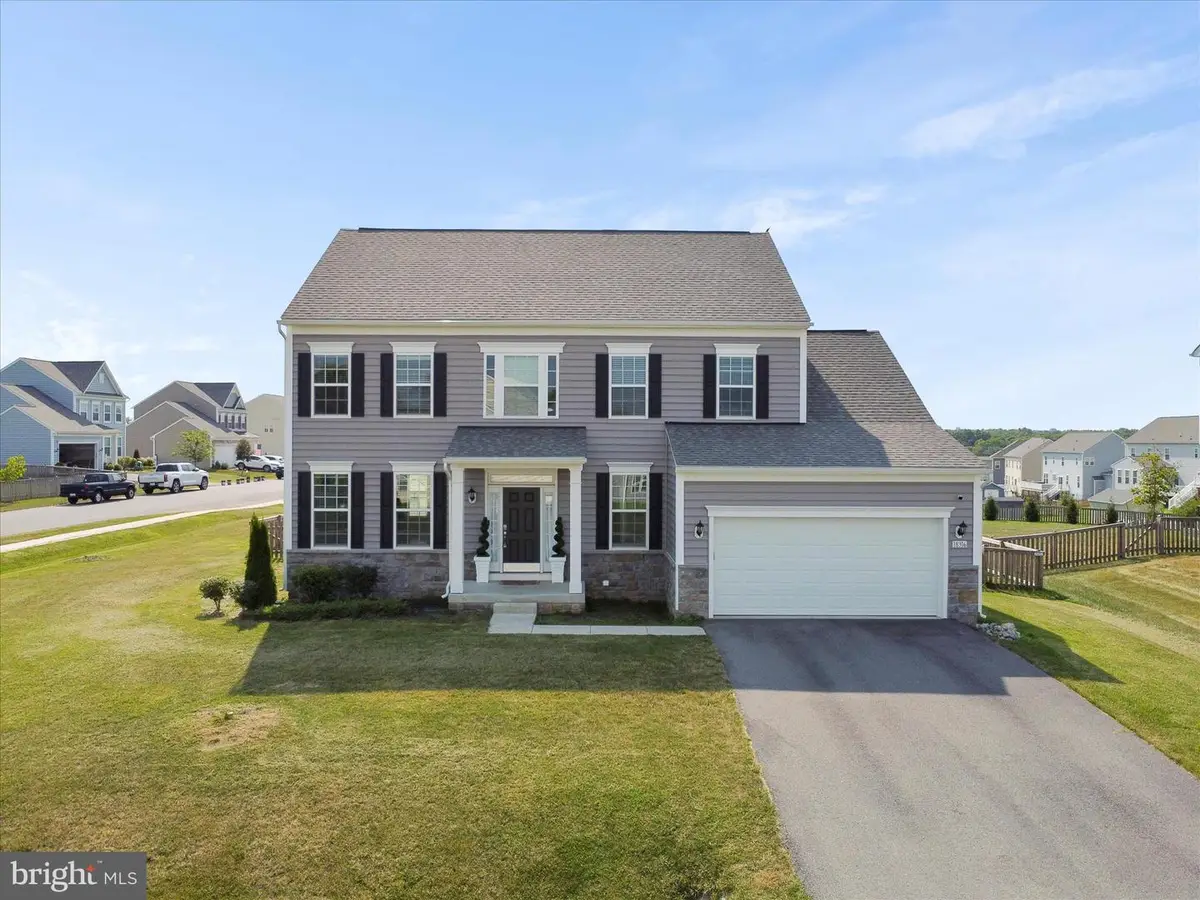 18316 Petworth Cir, Hagerstown, MD 21740 - #1