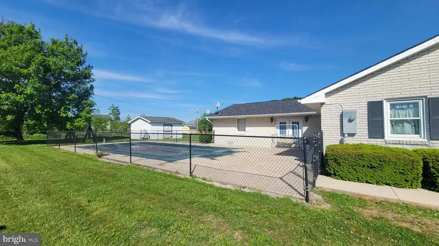 16118 Lappans Rd, Williamsport, MD 21795 - #2