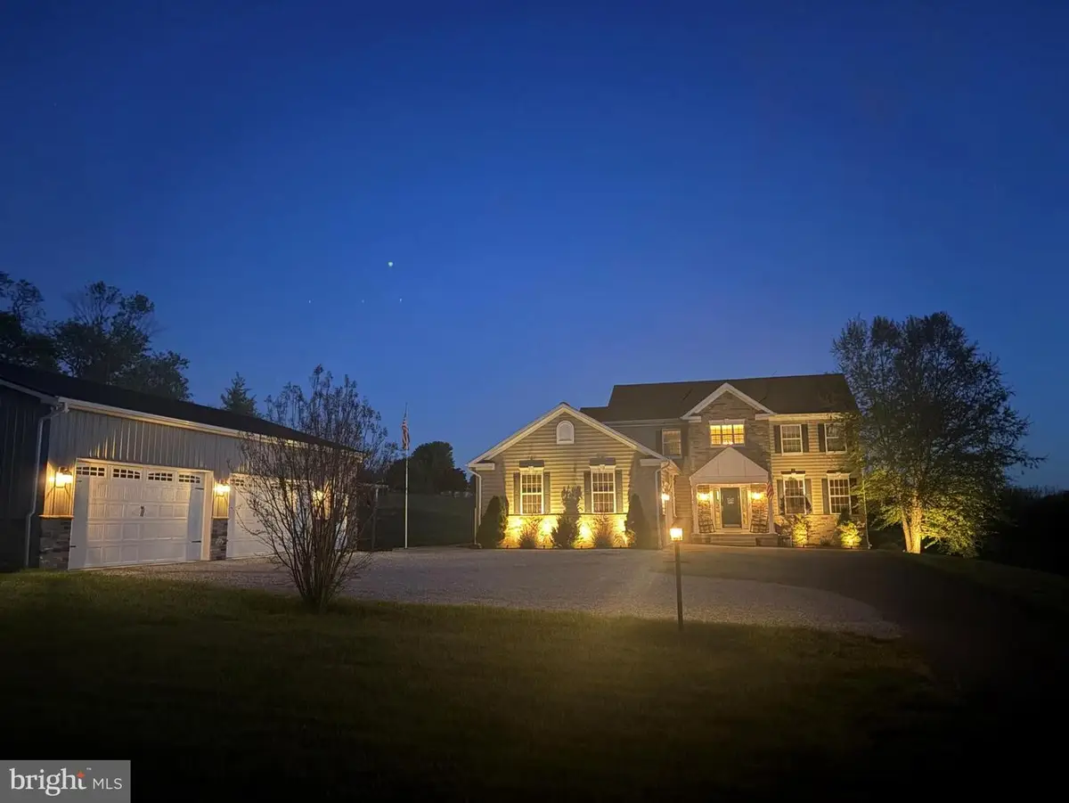 20907 Mount Aetna Rd, Hagerstown, MD 21742 - #1