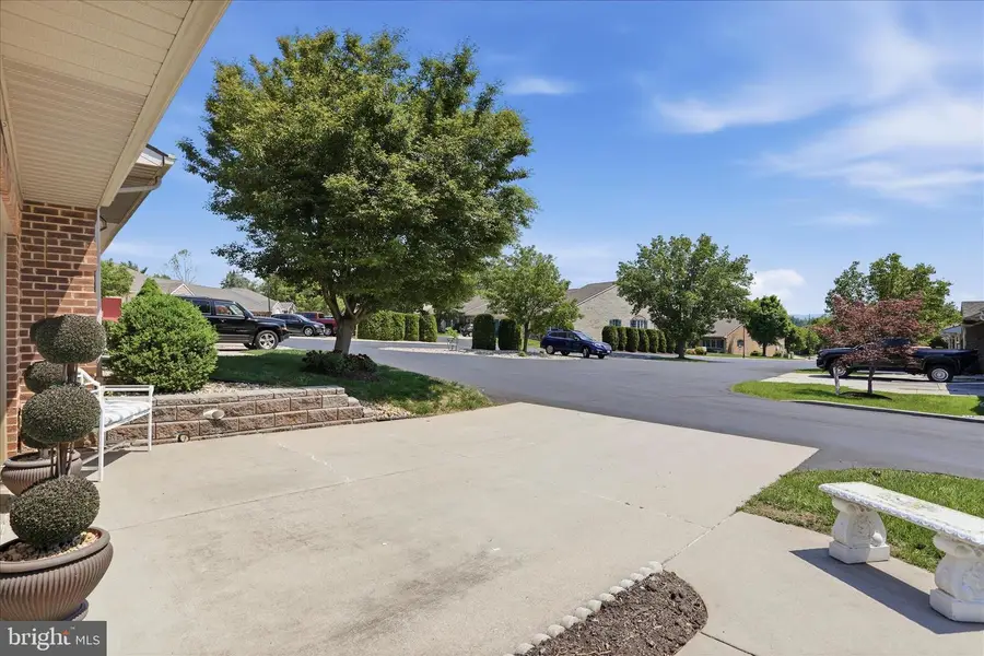352 Sunbrook Ln #117, Hagerstown, MD 21742 - #3