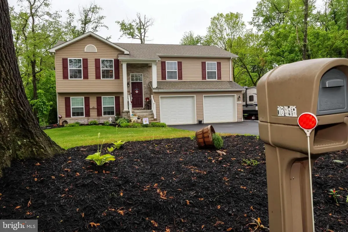 16919 Shaffer Rd, Sharpsburg, MD 21782 - #1