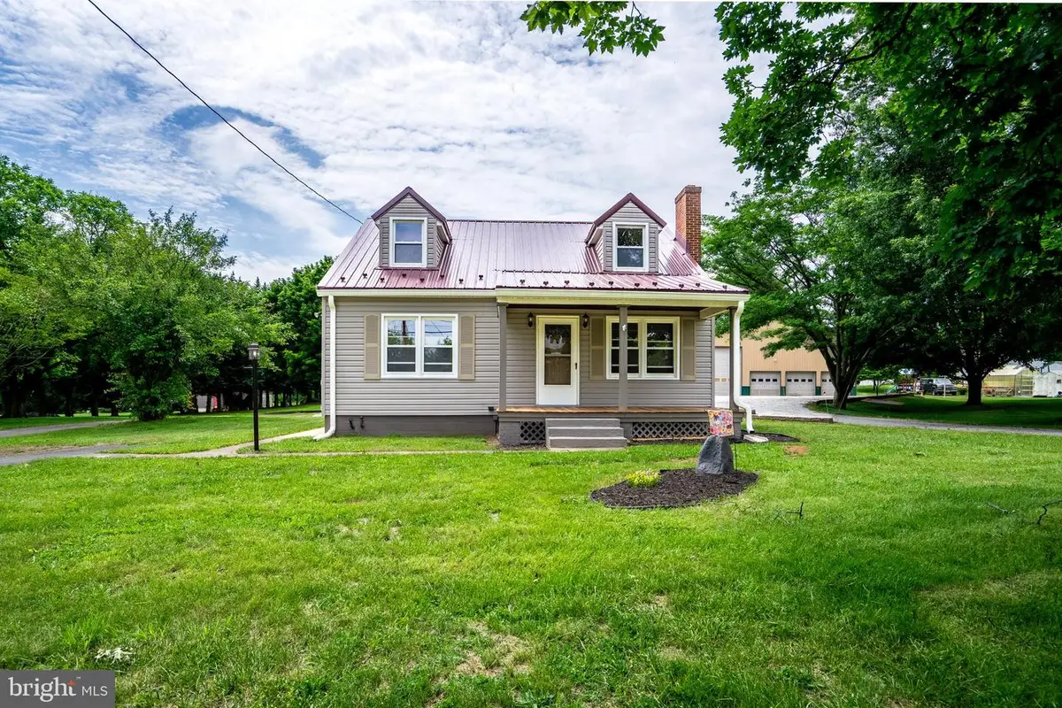 12834 Point Salem Rd, Hagerstown, MD 21740 - #1