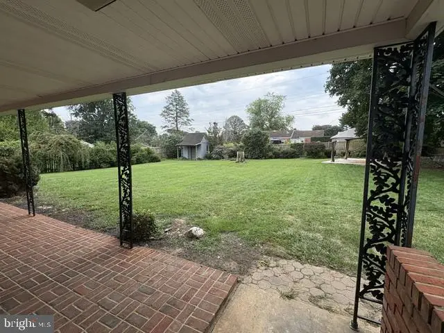 16635 Longstreet Dr, Williamsport, MD 21795 - #2